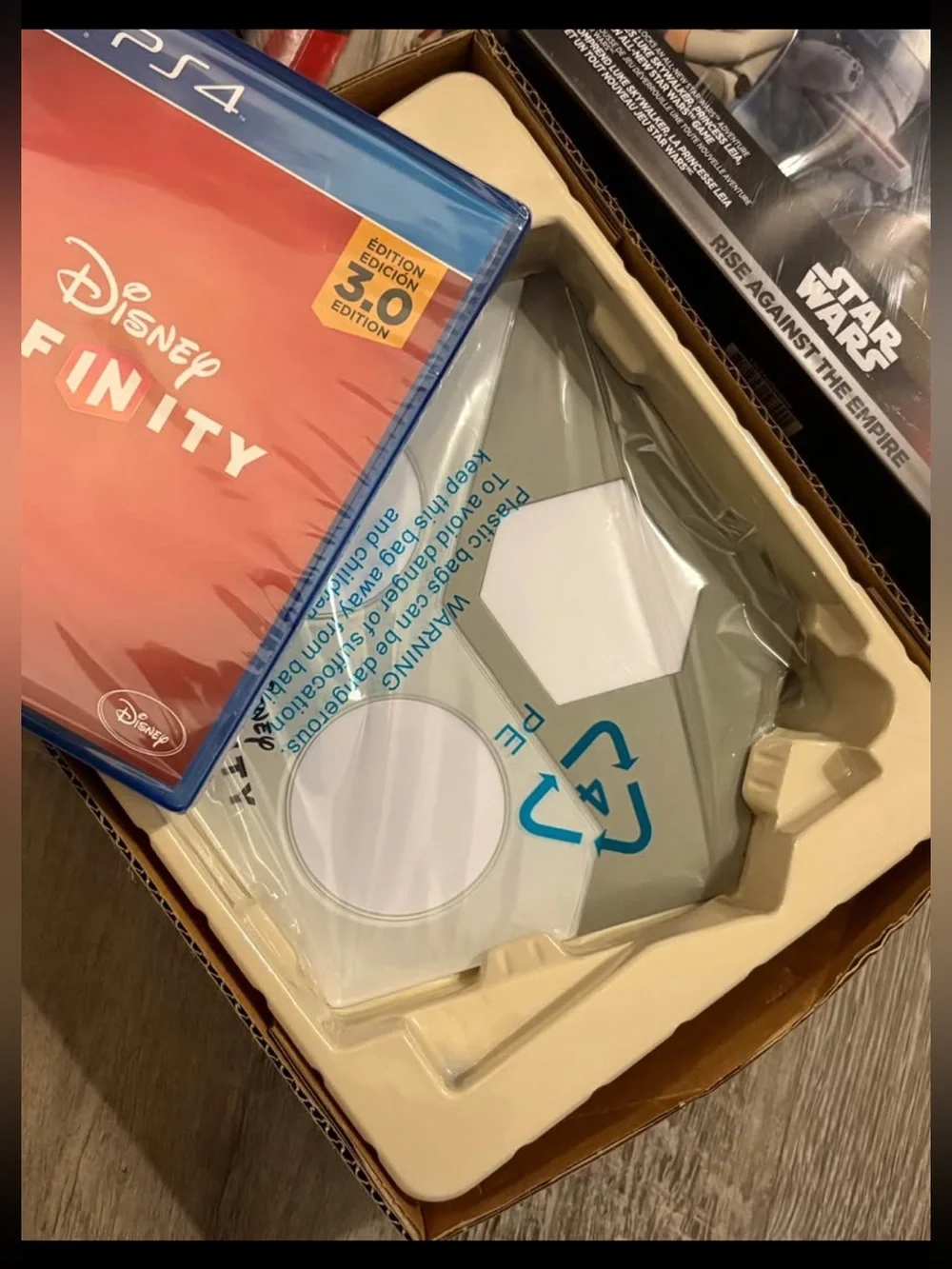 Disney Infinity Star Wars PS4 game Boba Fett Figure